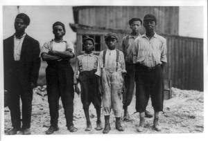 lewis-hine-six-black-workers-in-the-alexandria-va-glass-factory-1911-june-1364483192_org
